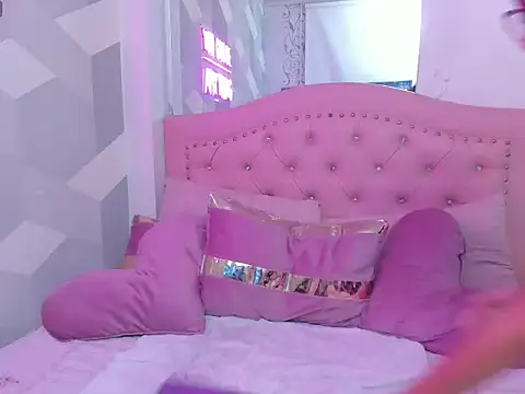 LindaaCherry webcam