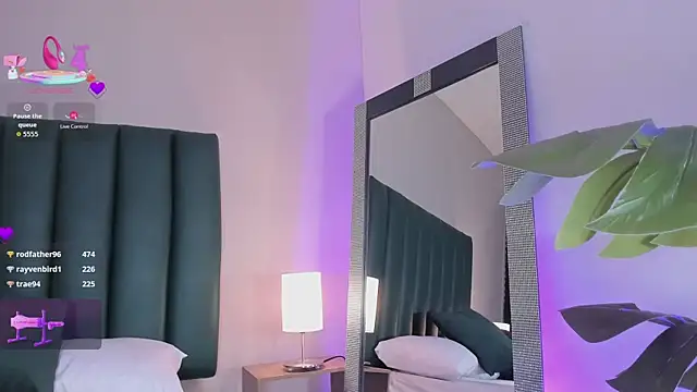 juicy_led_ webcam