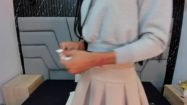 NaomiSteward webcam
