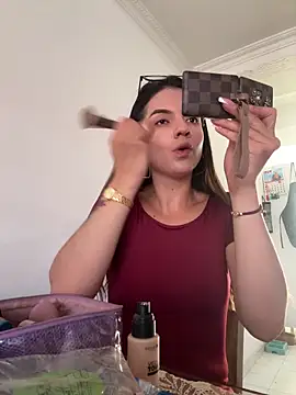 annavi_ webcam