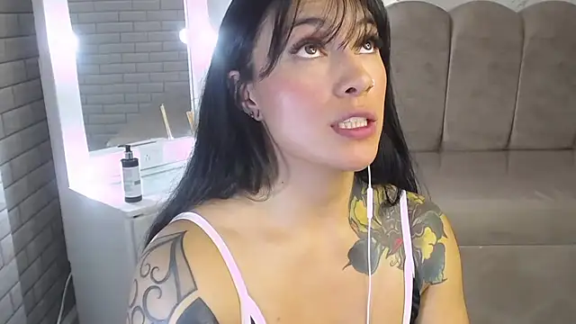 Isabella_Collen_v webcam