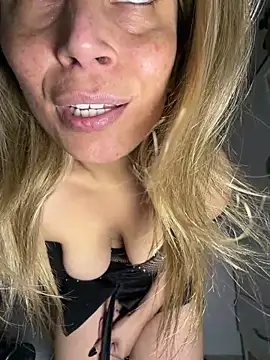Romy-R-O webcam