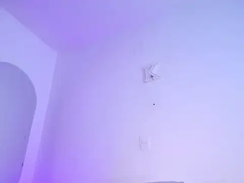 rosahottt@xh - Rosahottt@xh's free webcam - UK Sex Cams
