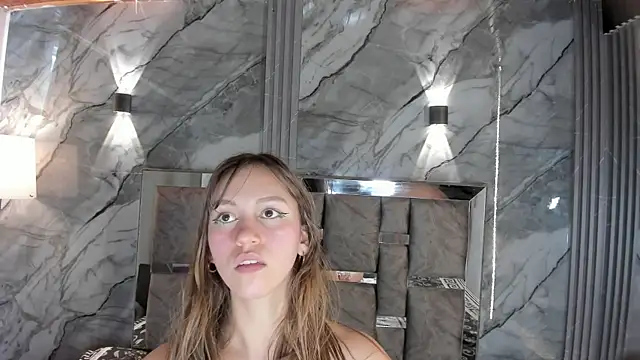 Manson_and_Zoe webcam