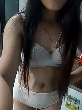 Zubu- webcam stripchat model stream image