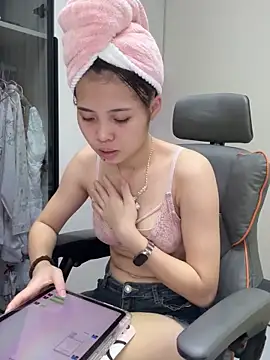 Mimiluv1234 webcam