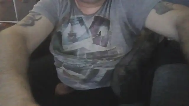 Naturistmale45 webcam