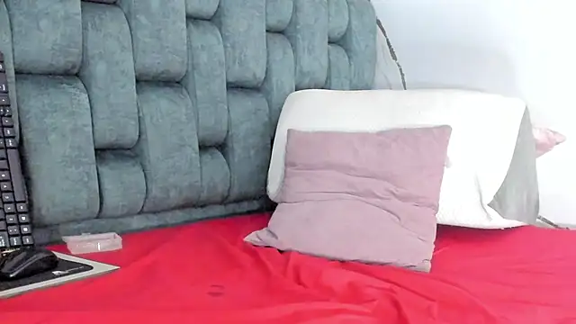 IsiisLovei webcam