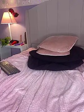 Lolagolden1 webcam
