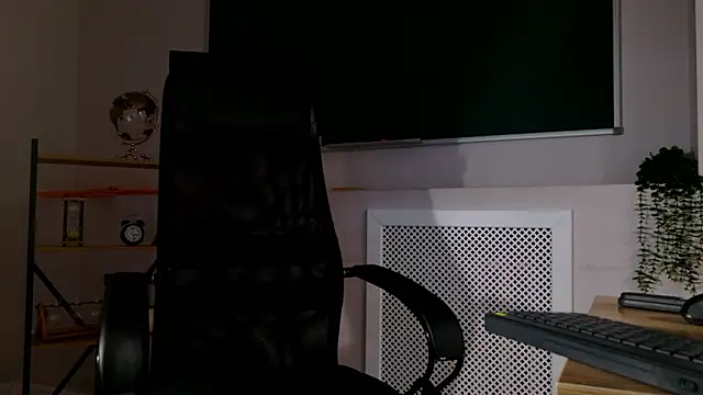 ClaireMathis webcam