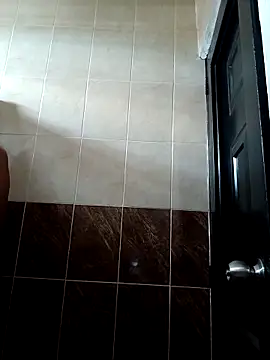 _Saraa- webcam