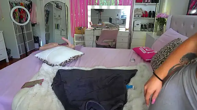 emmagray001 webcam