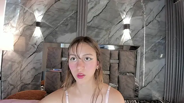 Manson_and_Zoe webcam