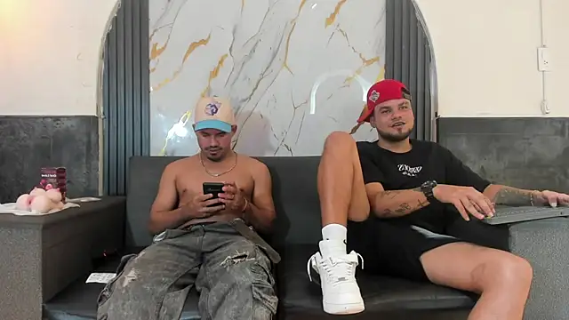 Latins_on_fire webcam
