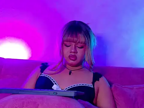 Tiff_sammy webcam
