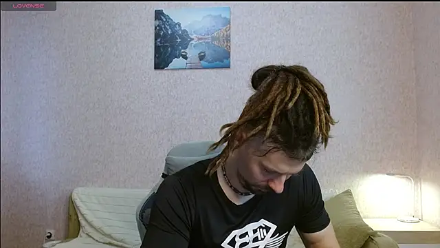 Aestheticguy101 webcam