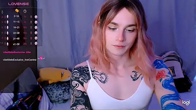 Alice_Hells webcam