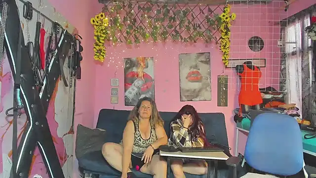 lesbiancuple webcam