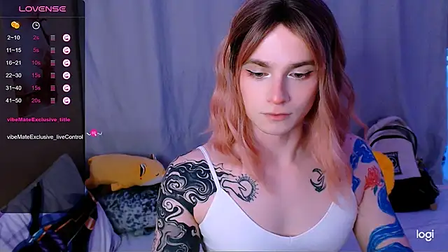 Alice_Hells webcam
