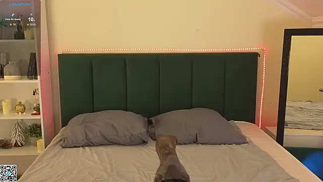 Bonnie_White webcam