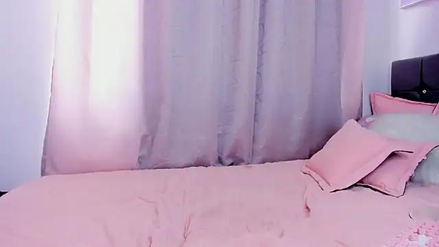 angel09_a_ (F young) - Domi in my clit x5min