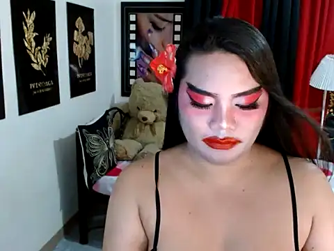 TSbrianaHugeCock webcam