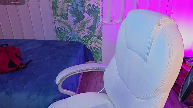_sharlotte777 webcam