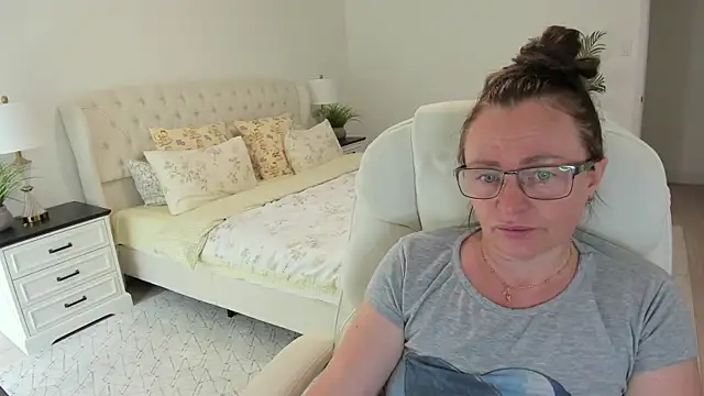 Vika73 webcam