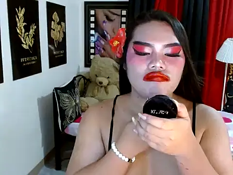 TSbrianaHugeCock webcam