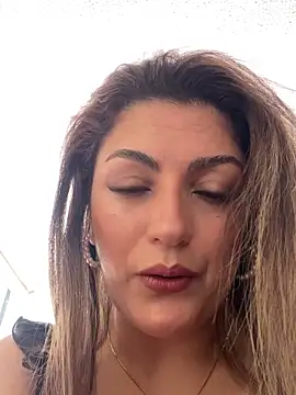 BellaViolet