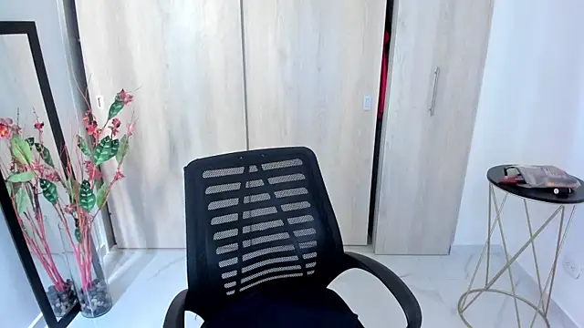 Adele_Sweett webcam