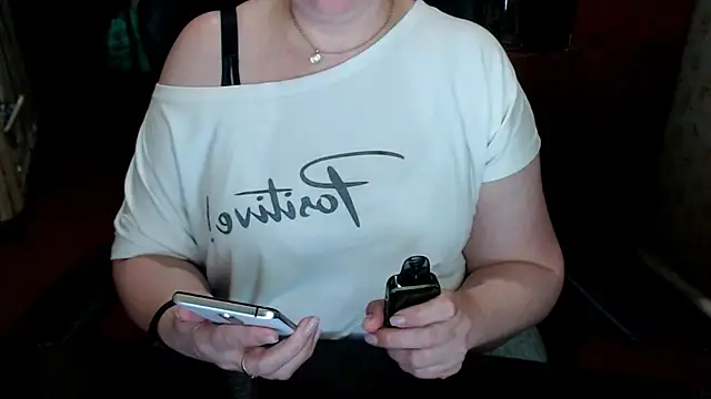 AlisaHot55 webcam