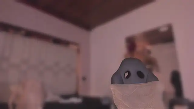 Emmily_Savage