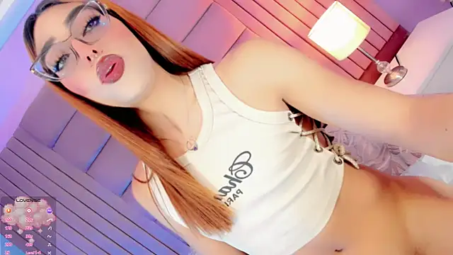 Camille_deluxe webcam