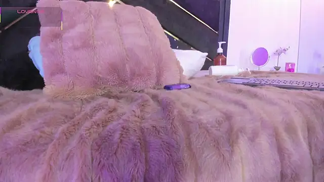 april_jones05 webcam