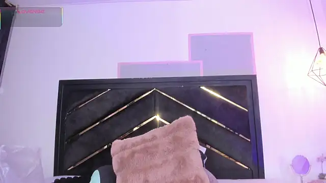 april_jones05 webcam
