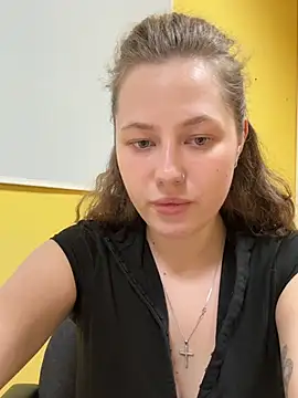 asynayuuki - AsynaYuuki's free webcam - UK Sex Cams