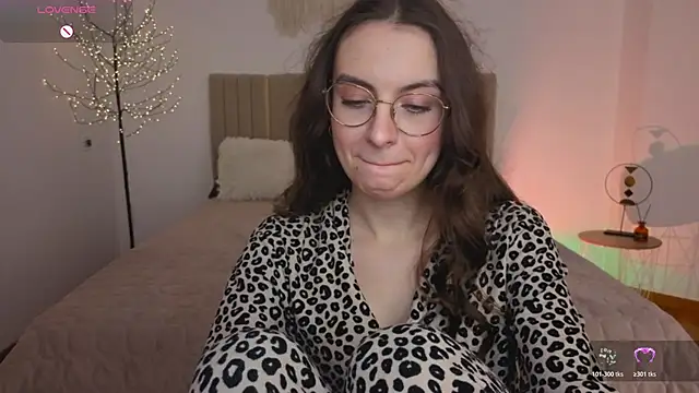 Real_cutie1 webcam