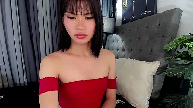 delightfulasianhugecock webcam