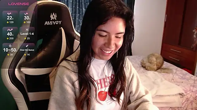 alice_middlee webcam
