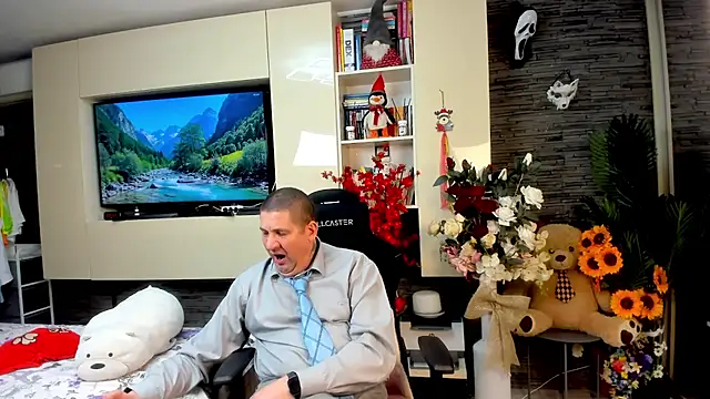 SpartacusDaddy48 webcam