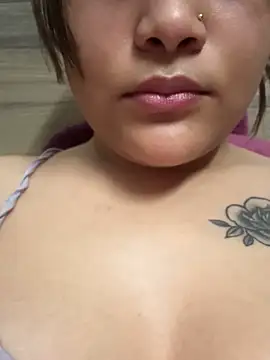 Rosy_BabyDoll webcam