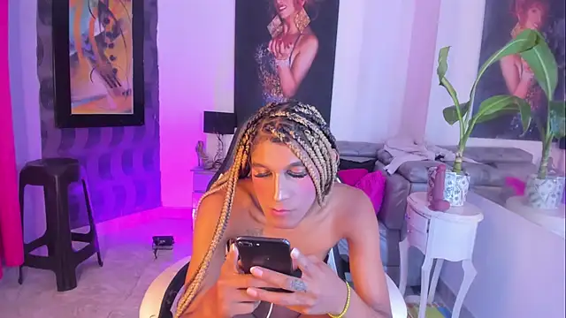 Ciara_HotTs webcam