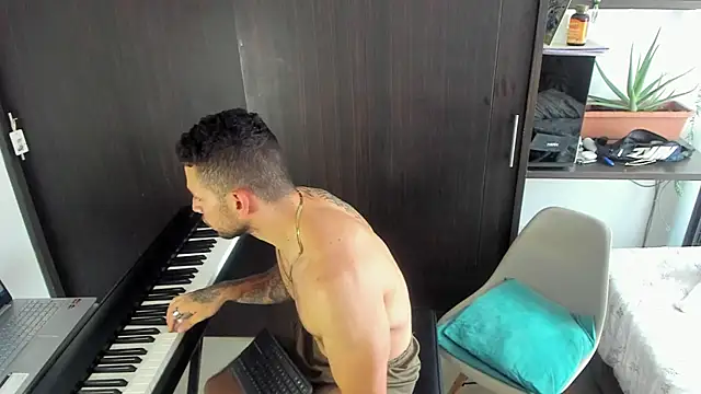 logan_smith live sex cam