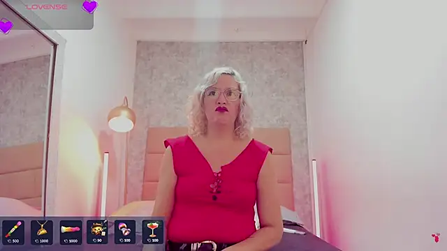 CarolinaGlamour webcam