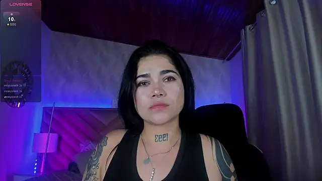 _raven_black webcam