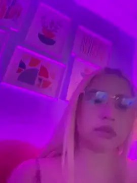 Aliss_Taylor1 webcam