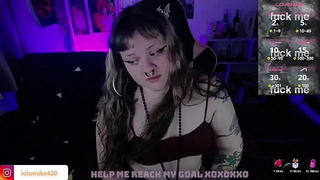 Bdsm_and_fries webcam