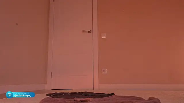 Miablueye webcam