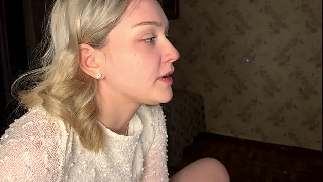 AlisiaStreitmatter webcam